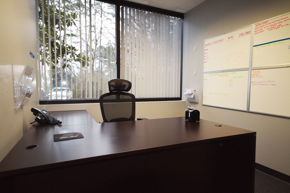 Westlake Corporate Park | Redding Building: 1701 Centerview Dr, Little Rock, AR 72211